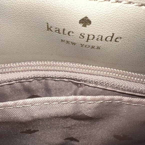 Kate Spade Leila Small Flap Crossbody Bag Light Sand Two-toned Leather Purse EUC - Picture 9 of 9